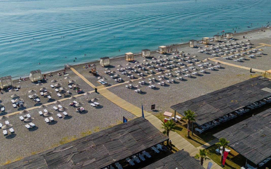 Bodrum Yalıkavak'ta sosyetenin kalbine mavi bayraklı halk plajı: Bakan Ersoy tarih verdi 3